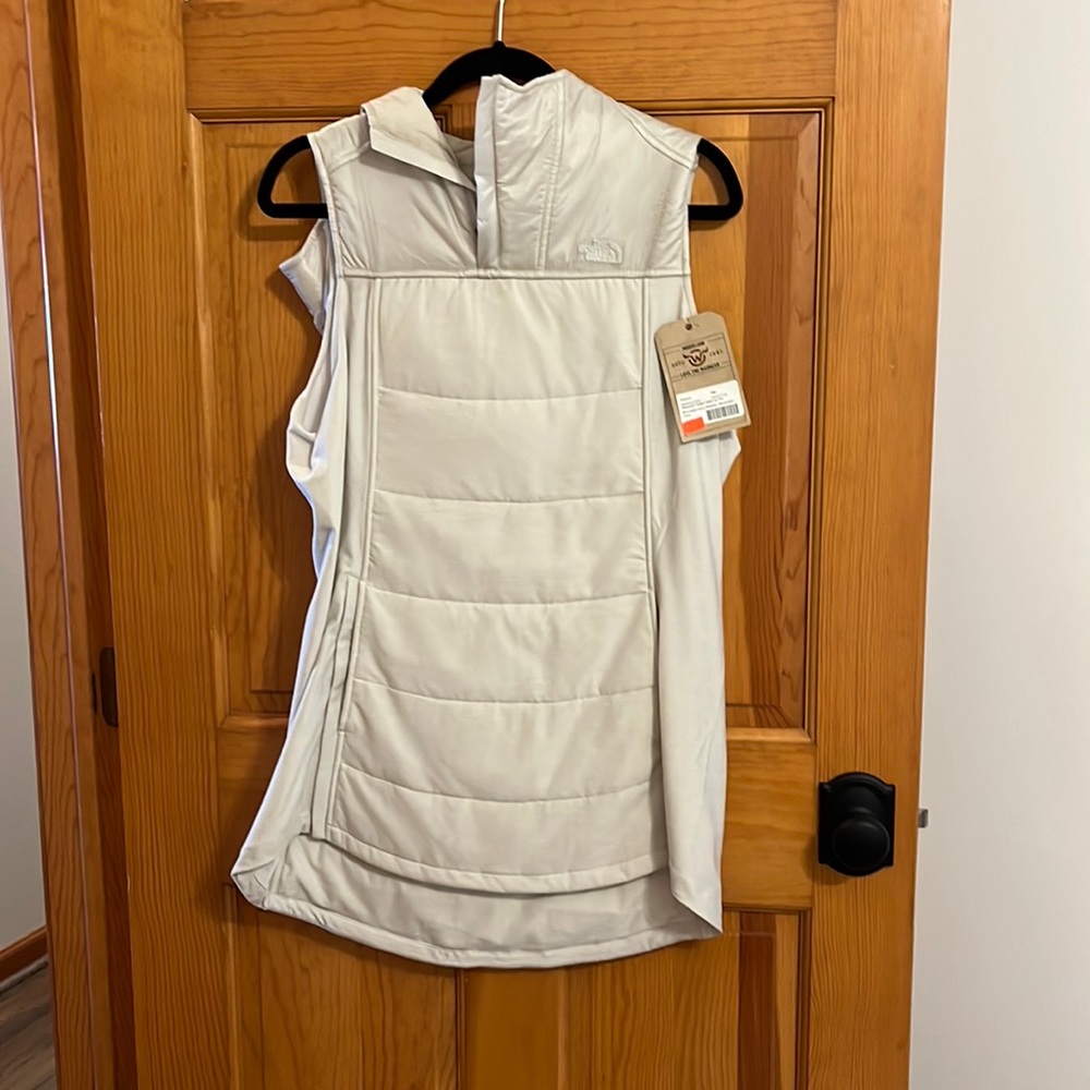 Ivory Heather The North Face tunic vest pull over